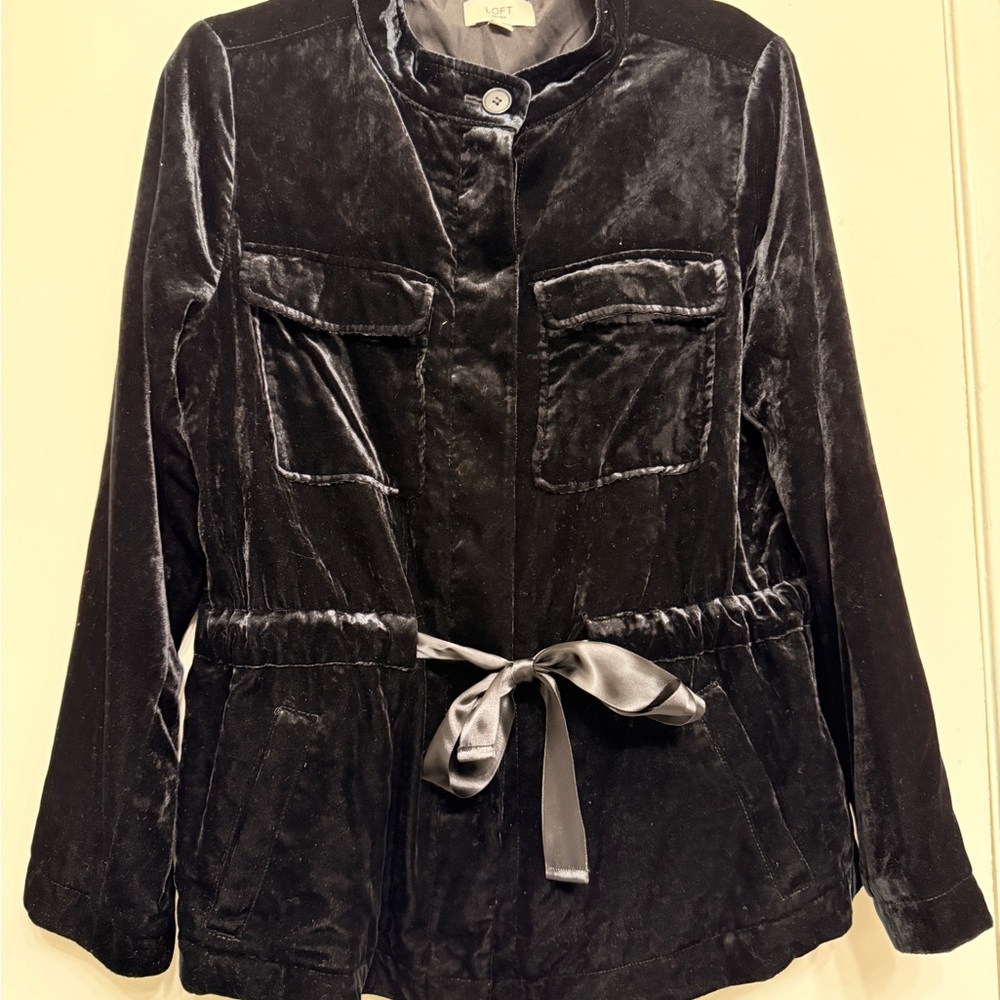 LOFT Black Velvet Utility Jacket, size LP